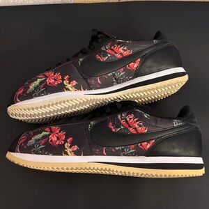Nike Cortez basic floral pack sneakers shoes  size 11 men’s